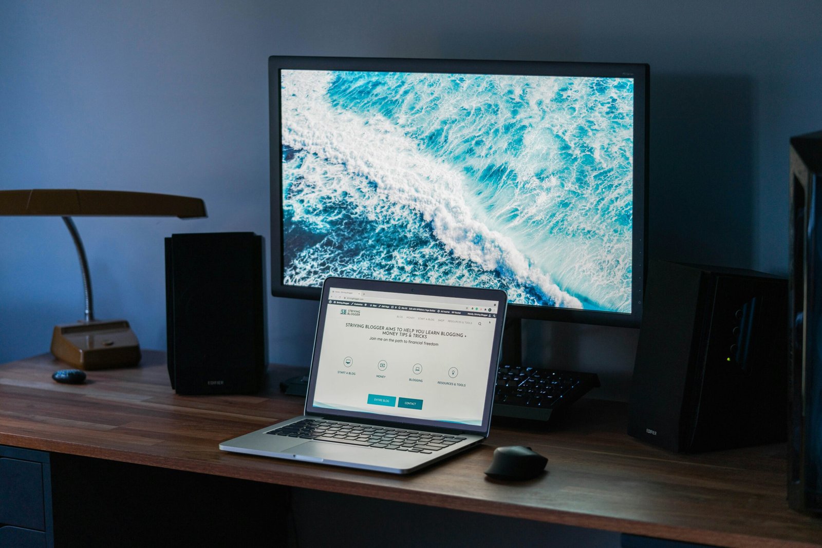 Propelling Your Story Across the Stars: The Power of Consistent and Insightful Blogging